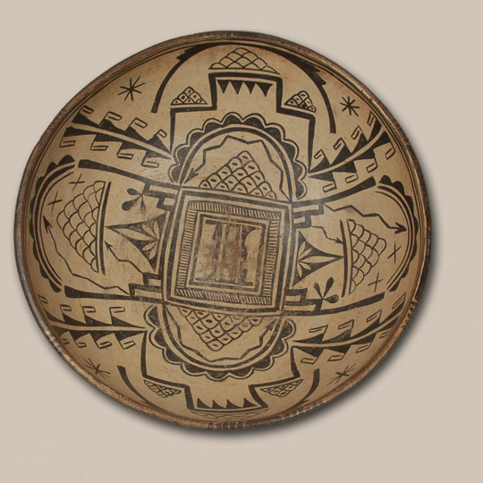 Rare Historic Tesuque Pueblo Pottery C3622